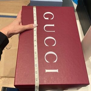Gucci box